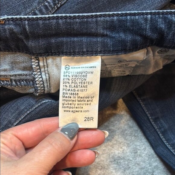 π₯ AG JEANS β THE STILT CIGARETTE LEG β SIZE 28R β DARK WASH π₯ - Picture 14 of 15
